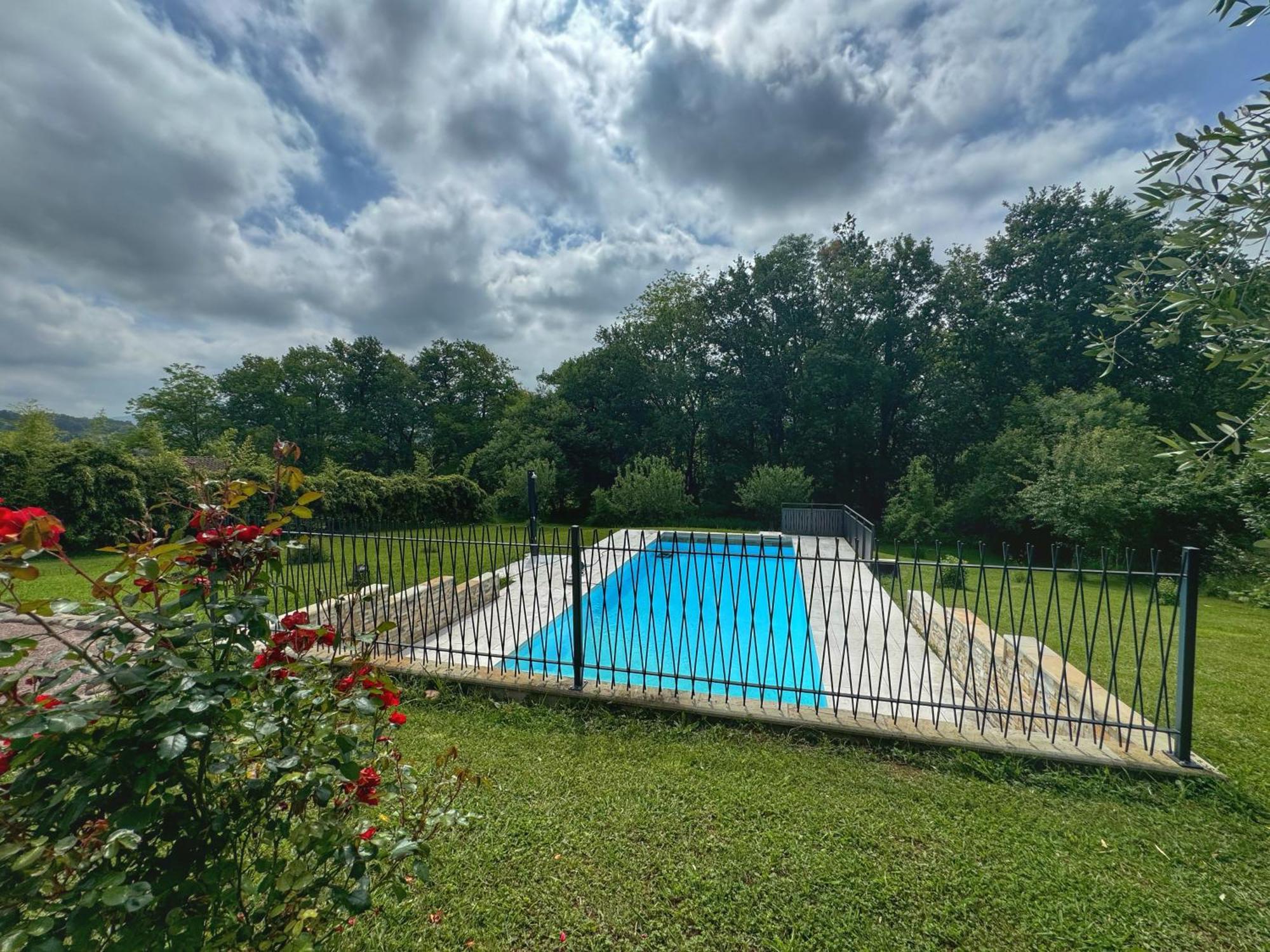 Maison Avec Piscine Caro  外观 照片